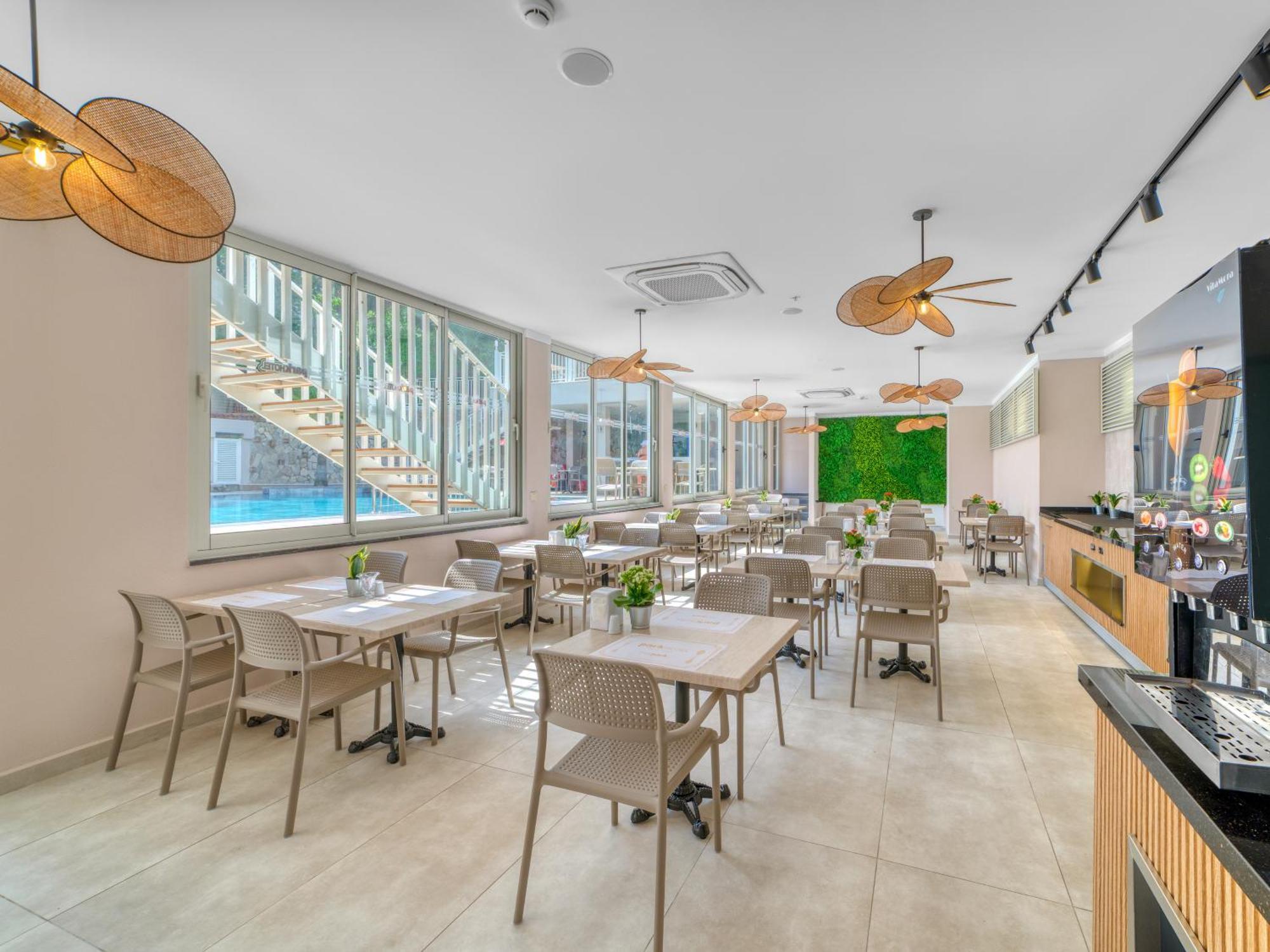 Park Hotel (Adults Only) Alanya Bagian luar foto