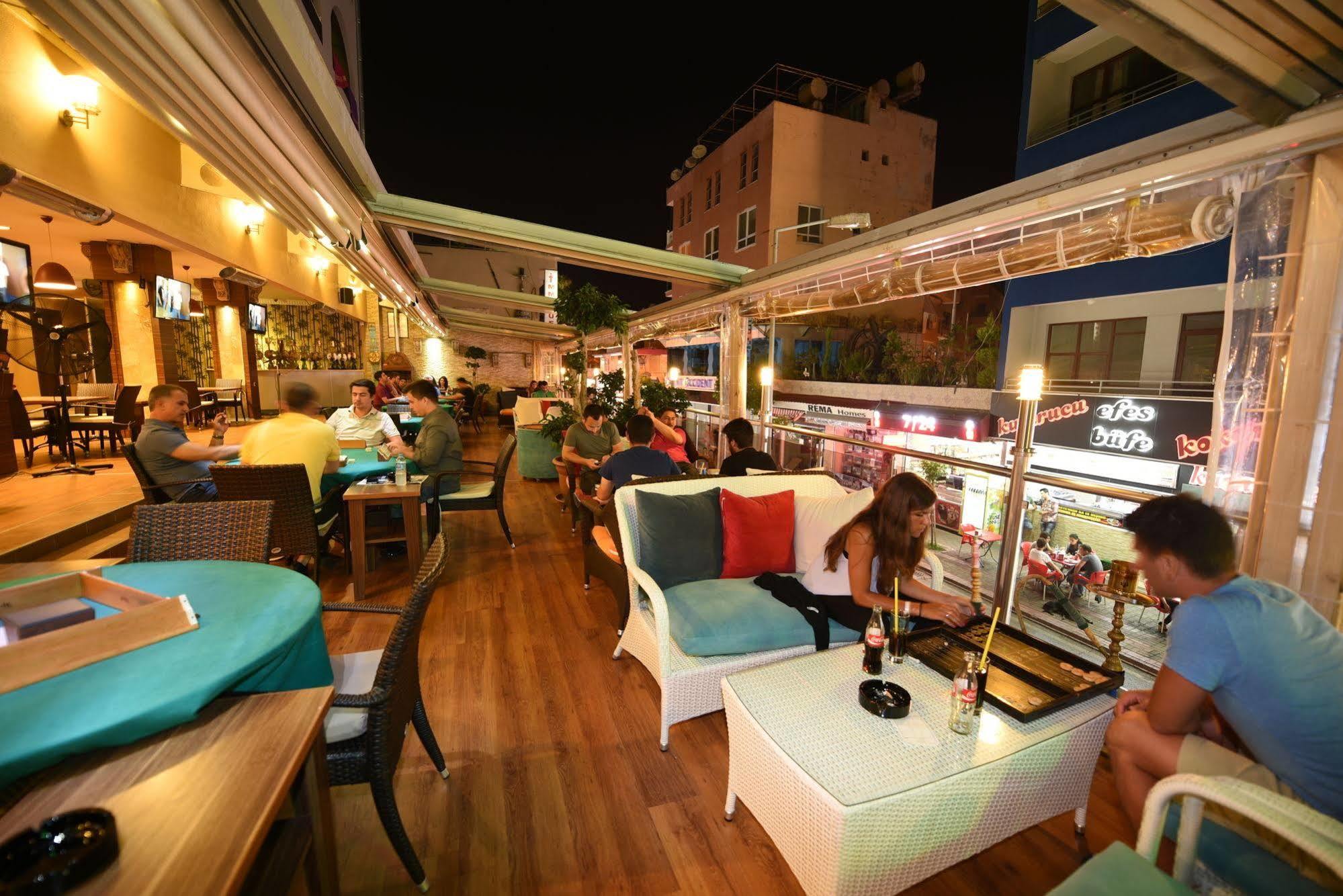 Park Hotel (Adults Only) Alanya Bagian luar foto