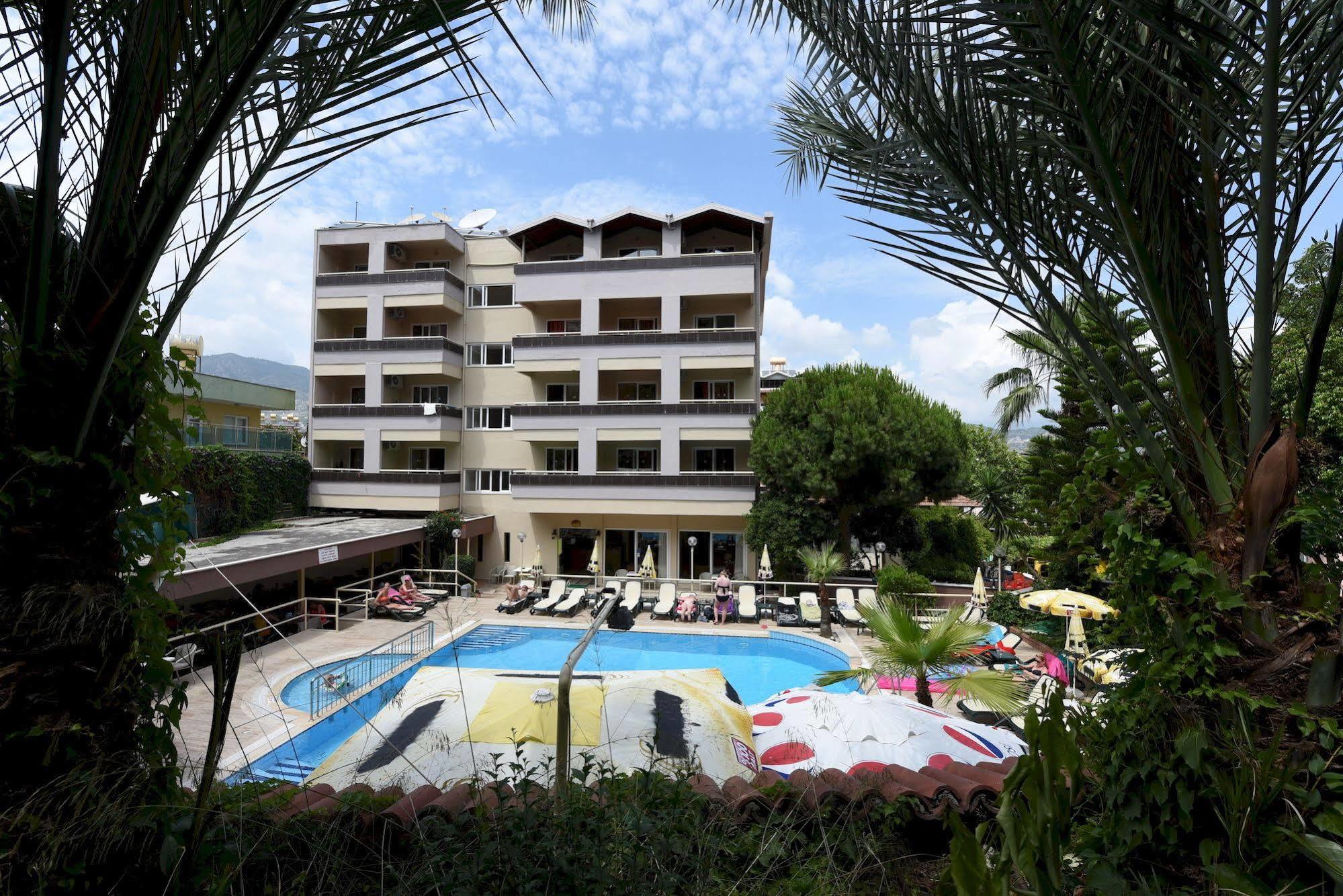 Park Hotel (Adults Only) Alanya Bagian luar foto
