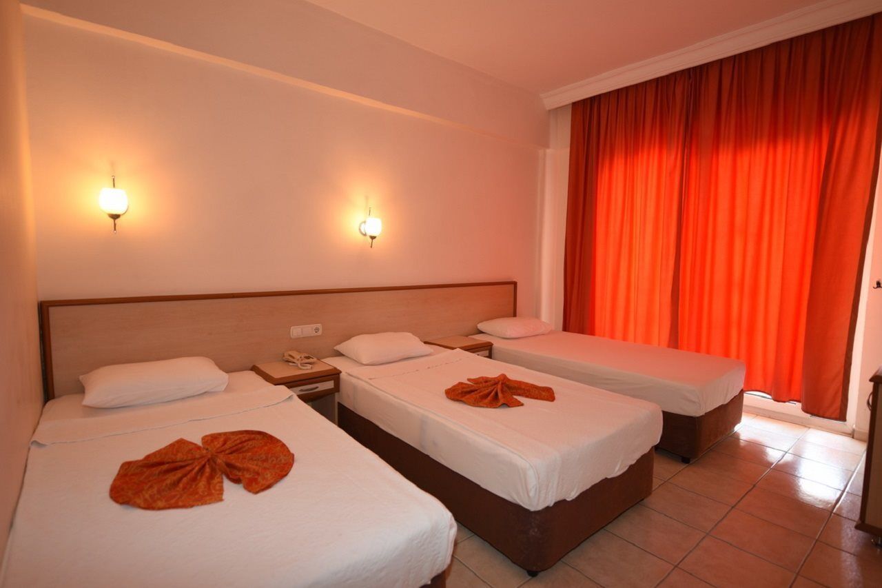 Park Hotel (Adults Only) Alanya Bagian luar foto